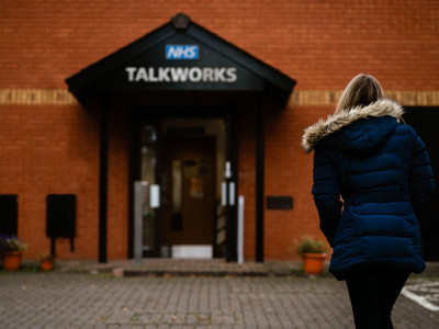 TALKWORKS releases new service video to encourage adults across Devon to access mental health support